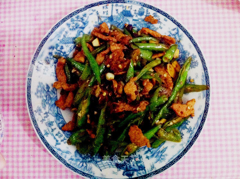 Low-oil Authentic Xiang-flavored Chili Fried Pork recipe