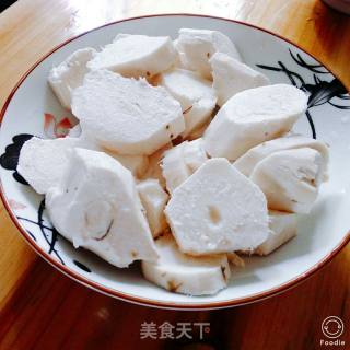 Fen Ge Meidou Bone Soup【relieving Heat and Removing Dampness】 recipe