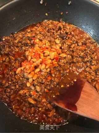 Super Delicious Spicy Beef and Mushroom Sauce recipe