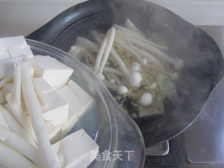 Fish Cake Tofu Pot recipe