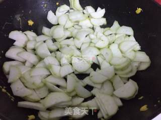 Scrambled Eggs with Zucchini recipe