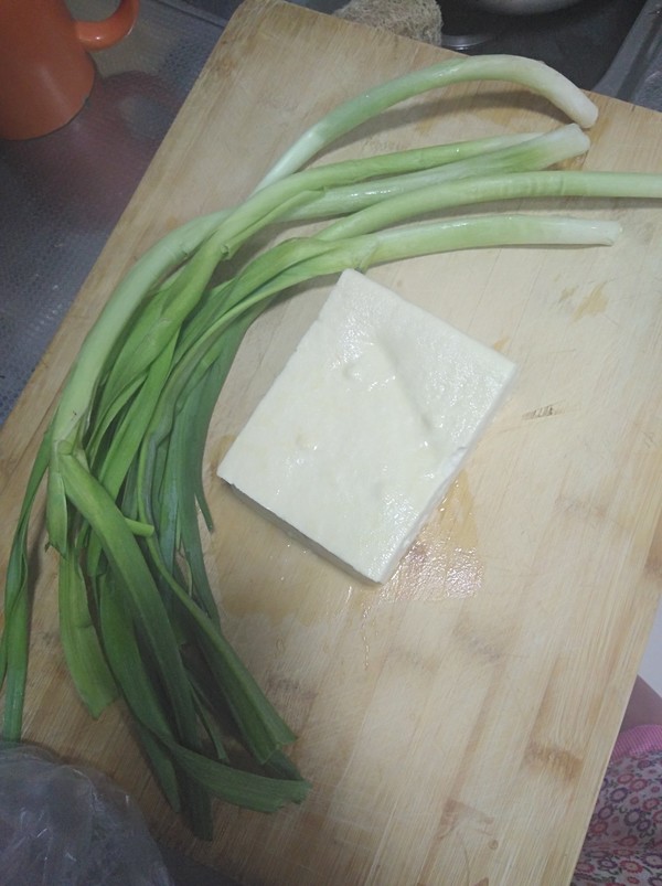 Roasted Tofu with Garlic Sprouts recipe