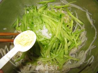 Cucumber with Enoki Mushroom recipe