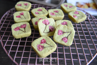 Sakura Matcha Pineapple Cake recipe