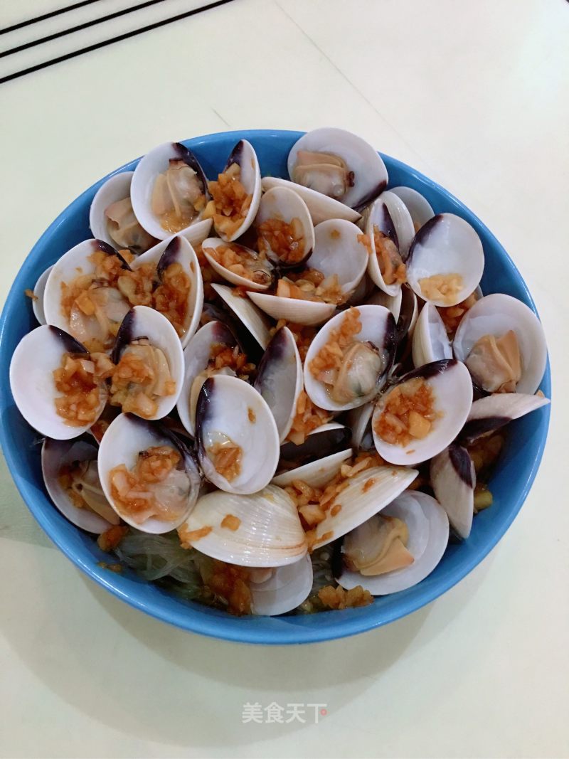 Steamed White Shell with Vermicelli recipe