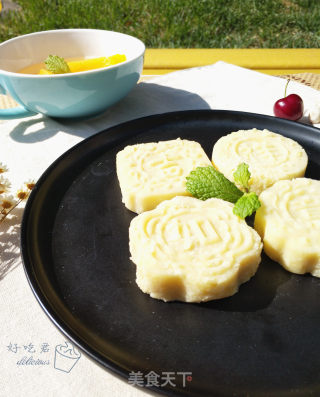 Milky Mung Bean Cake recipe