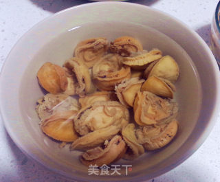Braised Chicken with Baby Abalone and Dried Oyster recipe