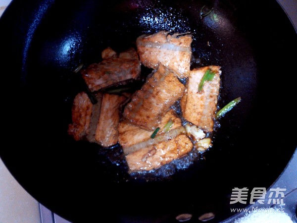 Mushroom Stewed Seafood recipe