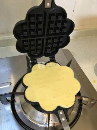 Breakfast: Waffle Sausage Fruit Combination recipe