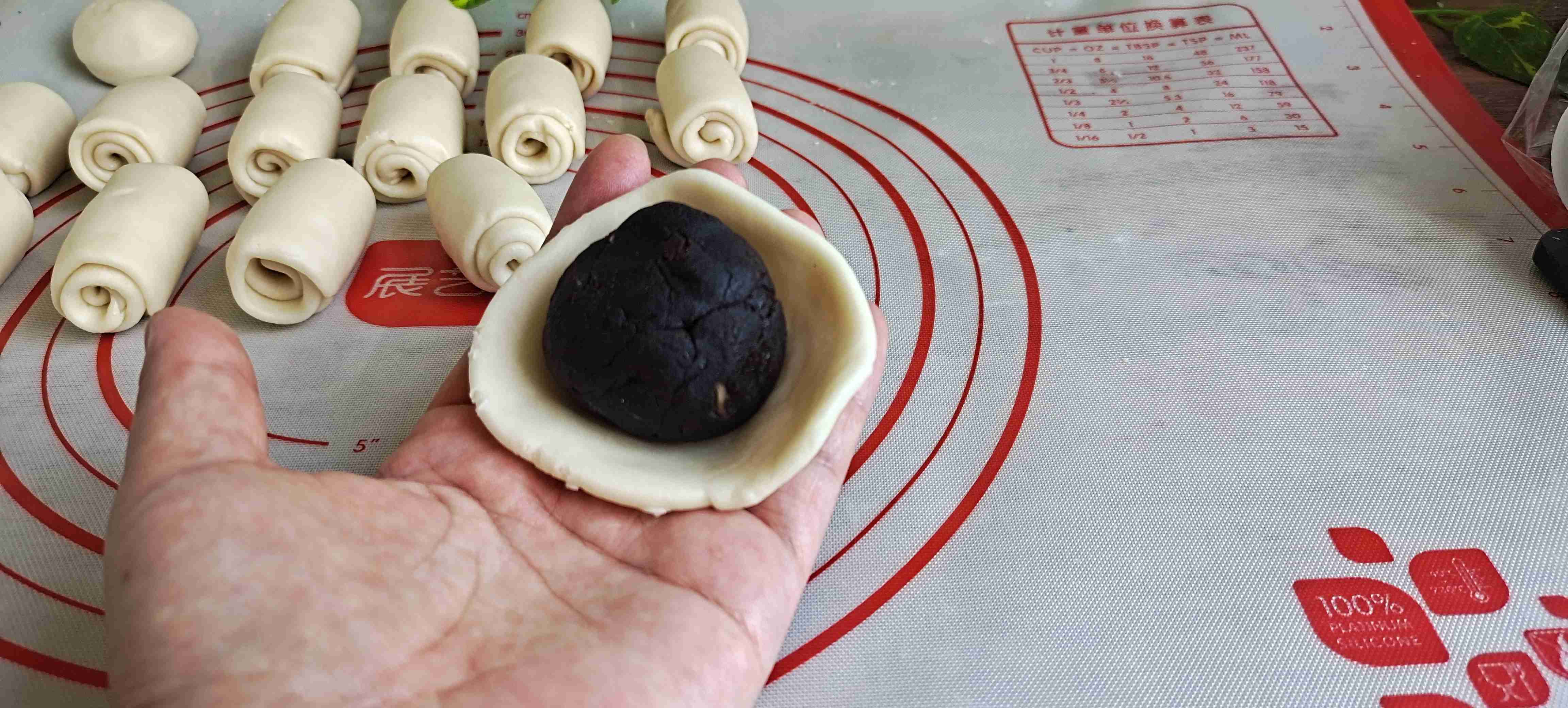 #最美哪中秋味#su-style Jujube Mud Mooncakes recipe