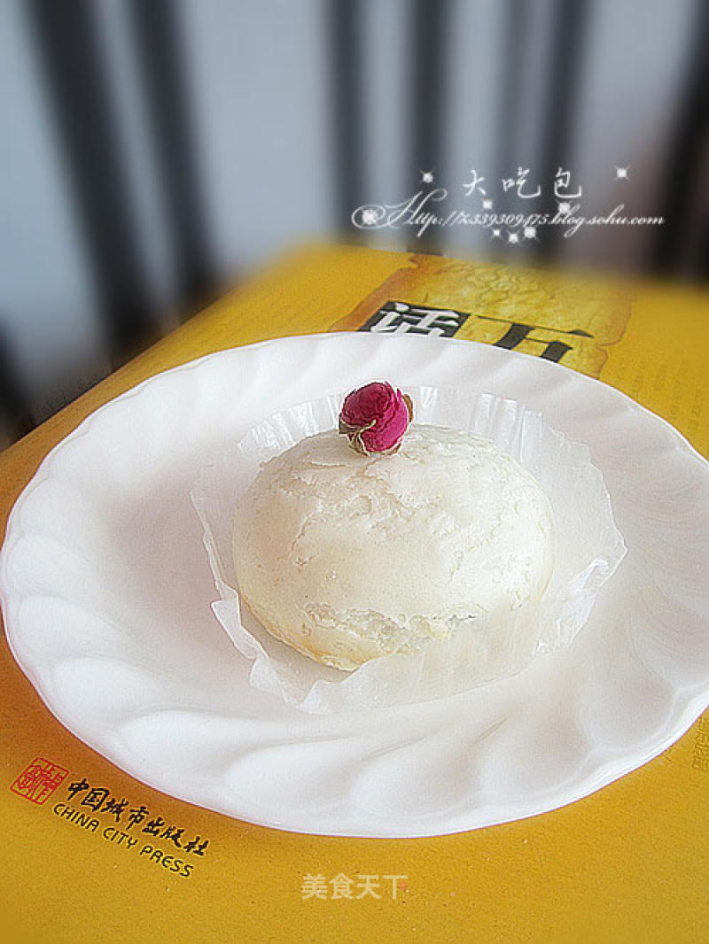 Rose Bean Paste Mooncake recipe