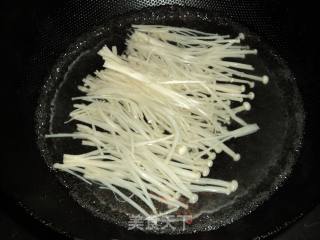 Fresh Cold Dish ------ Enoki Mushroom Mixed with Broccoli Stem recipe