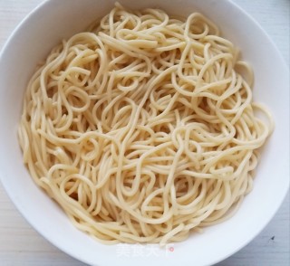 Hot and Sour Cold Noodles recipe