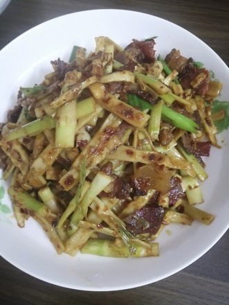 Fried Bacon with Bamboo Shoots recipe