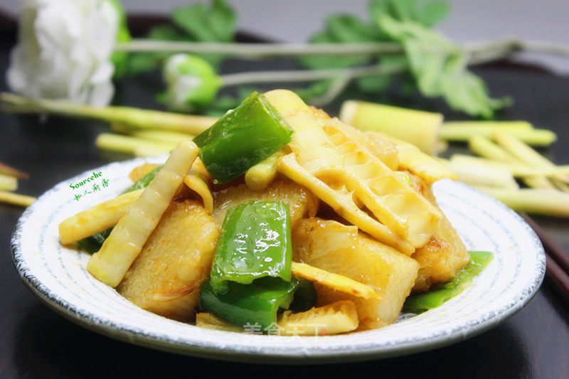 Stir-fried Rice Dumplings with Spring Bamboo Shoots recipe