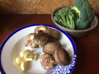 Broccoli Stuffed Shiitake Mushrooms recipe
