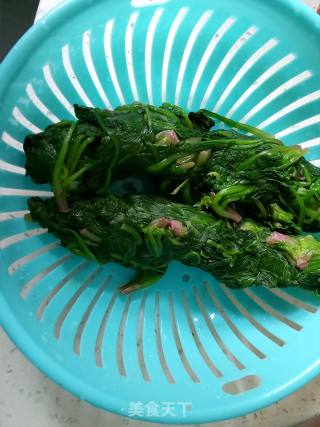 Spring: Spinach Salad recipe