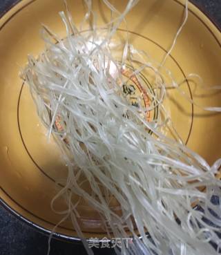 Pork and Cabbage Stewed Vermicelli recipe