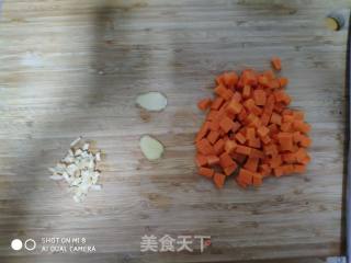How to Fry Tender and Fragrant Beans with Fried Carrots recipe