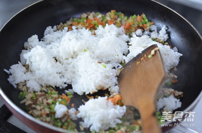 Tsundere's Fried Rice recipe
