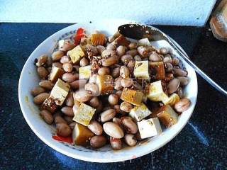 Tofu Mixed with Peanuts recipe