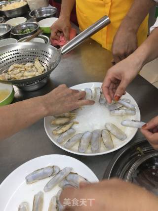 Steamed Clams with Garlic Vermicelli recipe