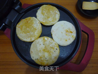 Salted Egg Yolk Hand Cake recipe
