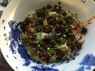 Spicy and Enjoyable 【yibin Burning Noodles】 recipe