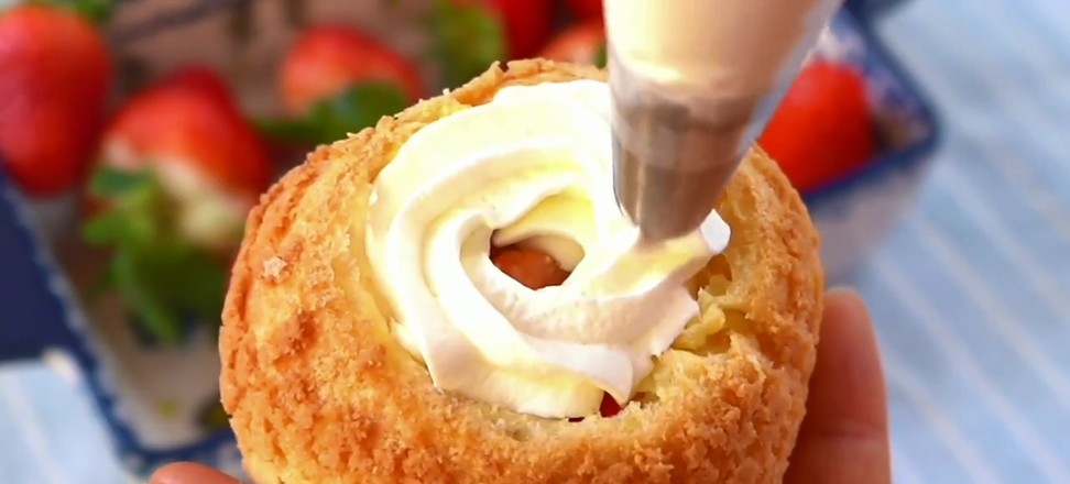 Crispy Strawberry Puffs recipe