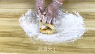 Salted Egg Yolk Biscuits that You Will Never Forget recipe