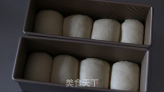 100% Medium Type Hokkaido Milk Toast recipe