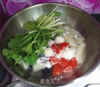 Three Fresh Noodles with Fish Ball and Belly recipe