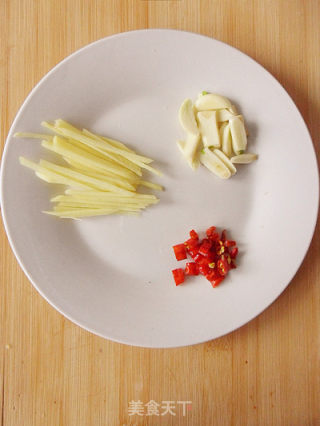 [home Cooking] Spicy Stir-fried Cabbage Chicken recipe