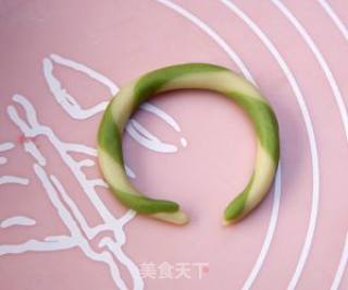 Matcha Doughnuts recipe