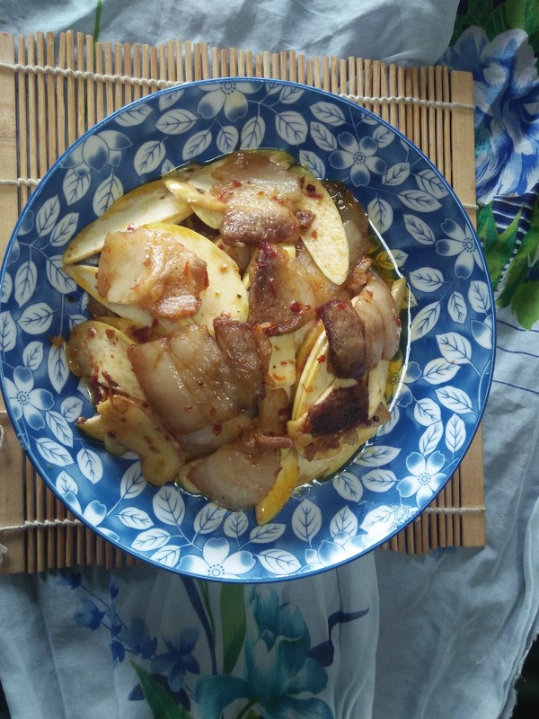 Twice-cooked Pork Fried High Bamboo Shoots recipe