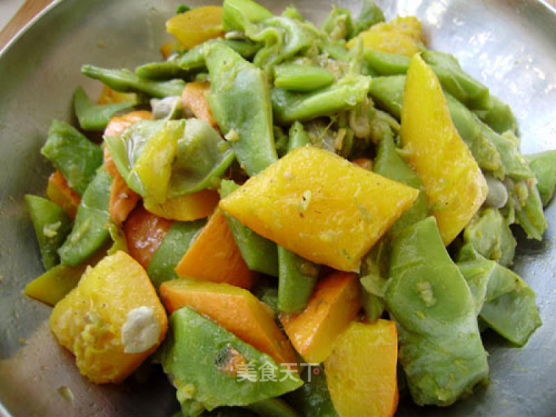 Home Cooking-roasted Pumpkin with Beans recipe