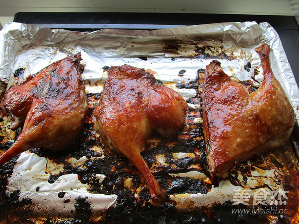 Roasted Duck Leg in Honey Sauce recipe