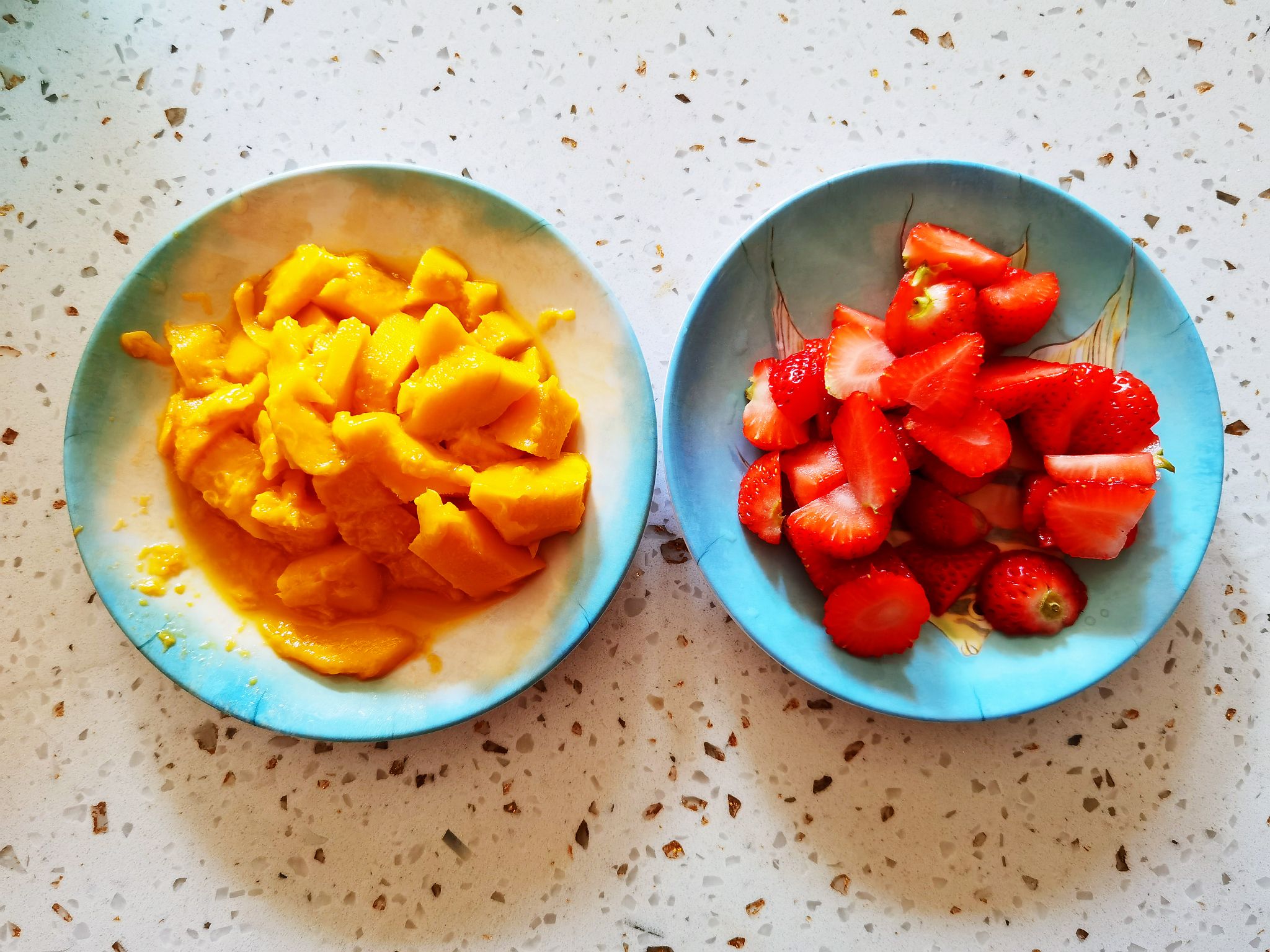 The Recipe is Super Simple, Yet More Delicious Than Ice Cream. Fried Yogurt with Crispy Fruit recipe