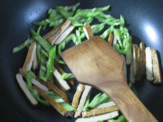 Stir-fried Potato Vermicelli with Green Pepper recipe