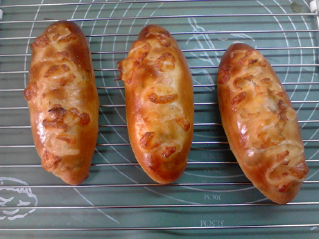 Cheese Goji Bread recipe