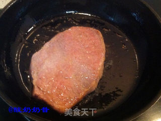 A New Way to Eat Steak-onion Steak recipe