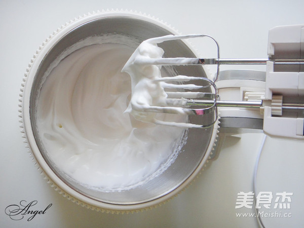 Little Bee Meringue recipe