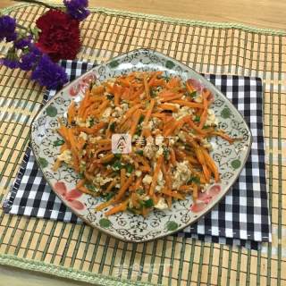 Scrambled Eggs with Carrots recipe