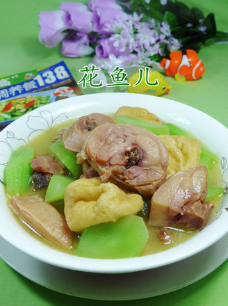 Boiled Chicken Drumsticks with Tofu and Lettuce in Oil