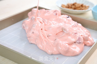 【strawberry Nougat】 recipe