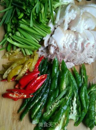 Stir-fried Pork Pork with Pickled Peppers recipe