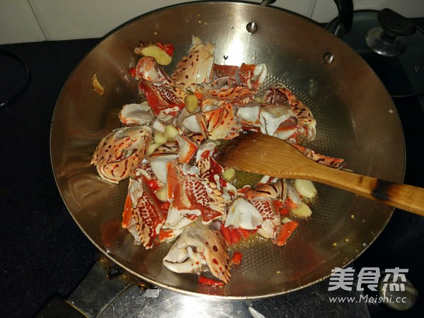 Spicy Crab Feet recipe