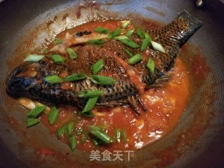 Standing Fish in Tomato Sauce recipe