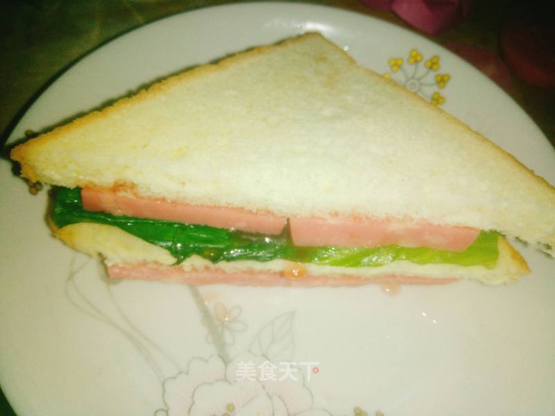 Lettuce Ham Sandwich