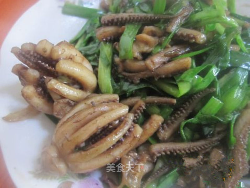 Fried Chives with Squid Feet recipe